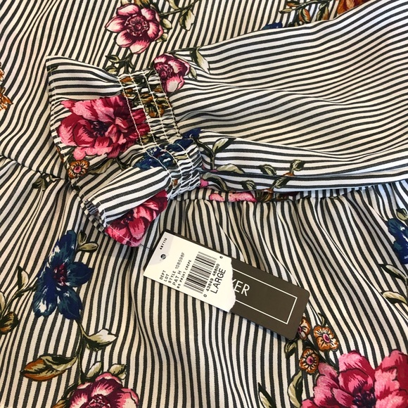 A. Byer Floral Striped Long Sleeved Blouse - Picture 2 of 6